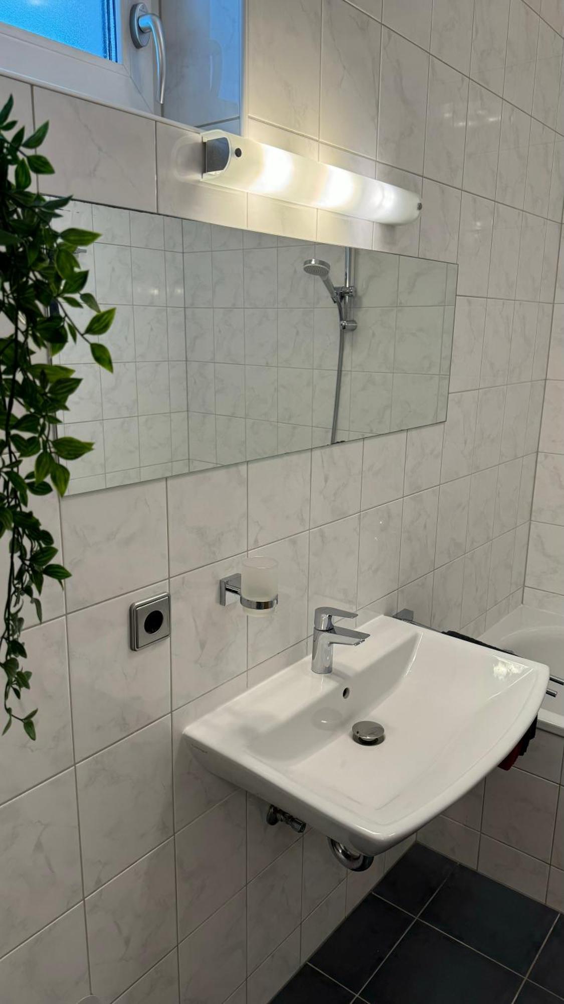 City Apartement Linz Fuer 5 Gaeste Mit Self-Checkin Und Kueche Εξωτερικό φωτογραφία