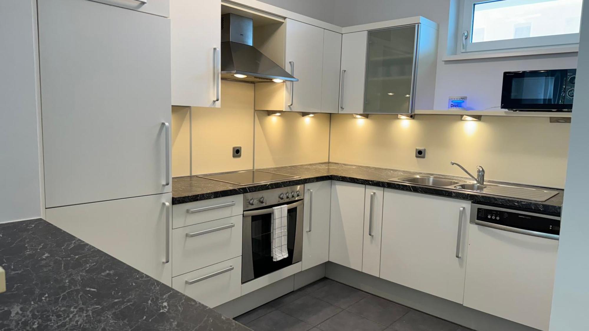 City Apartement Linz Fuer 5 Gaeste Mit Self-Checkin Und Kueche Εξωτερικό φωτογραφία